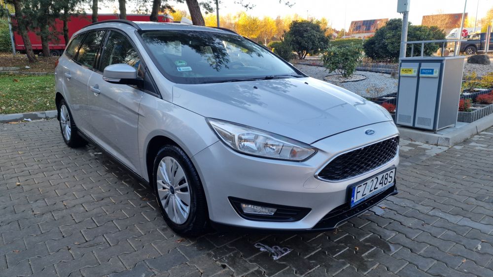 Ford focus  mk3 2017r 1.5 benzyna  pełen serwis salon polska
