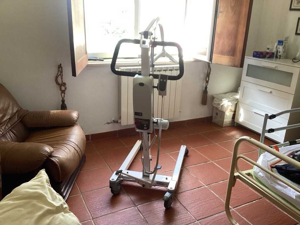Grua de transporte de doentes para idosos