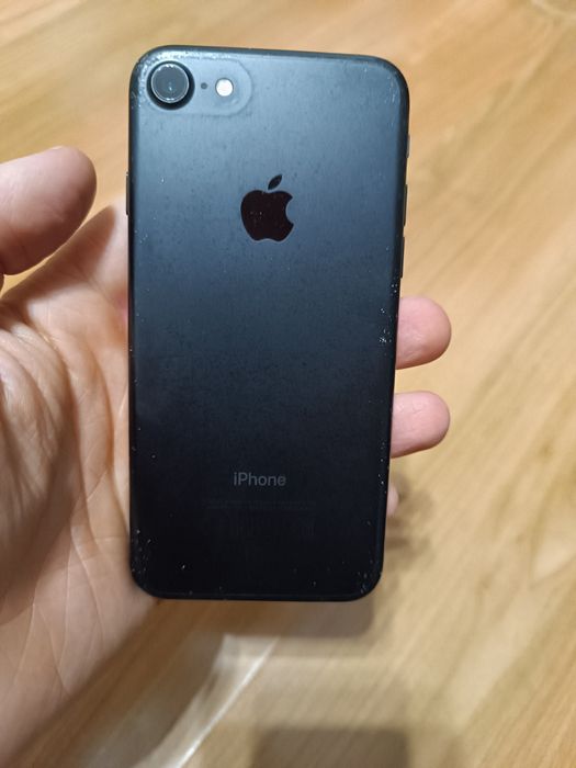 Iphone 7 128 в отличном состоянии без ремонта