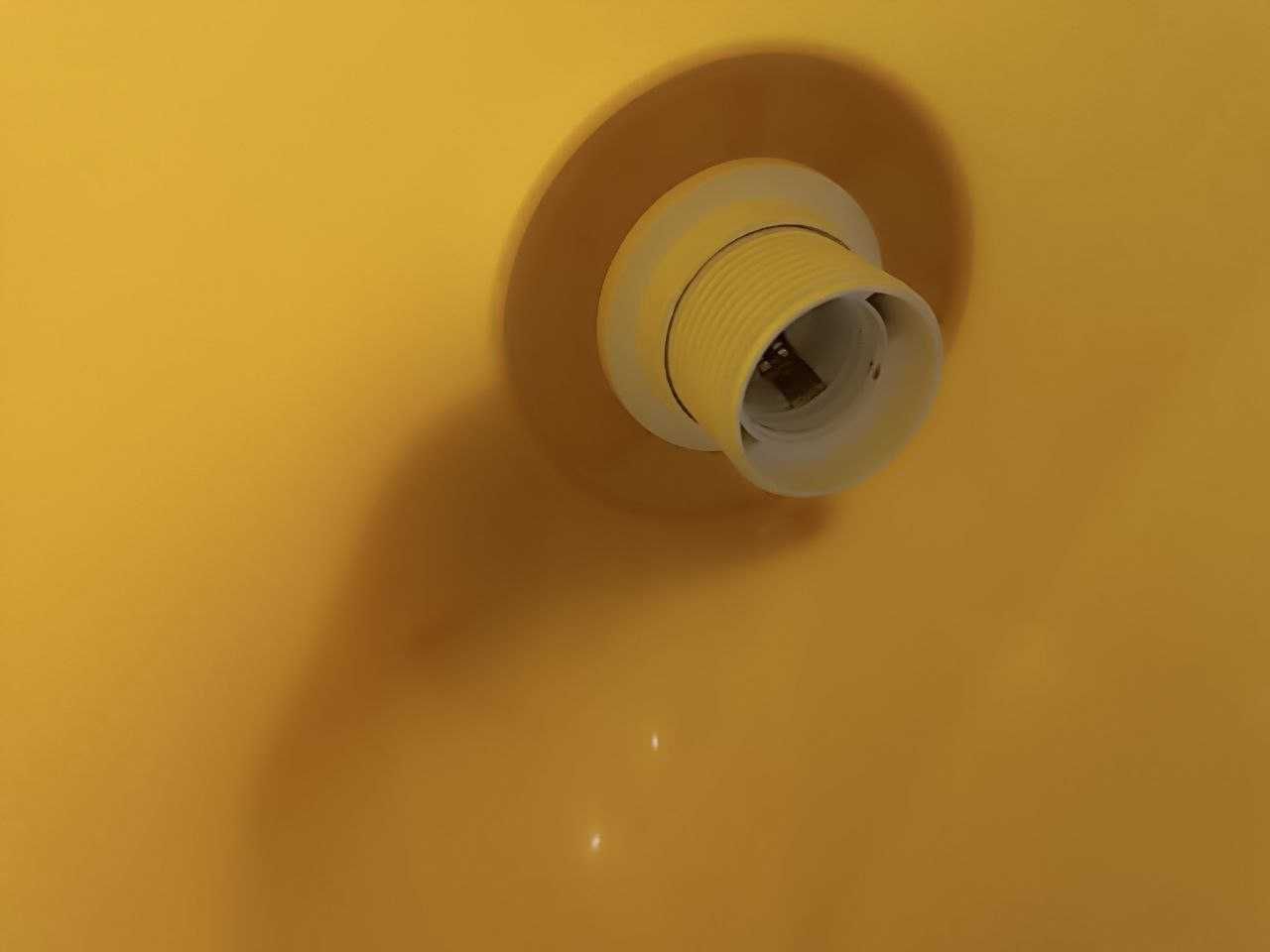 Світильник ( люстра)  декоративний стельовий жовтий