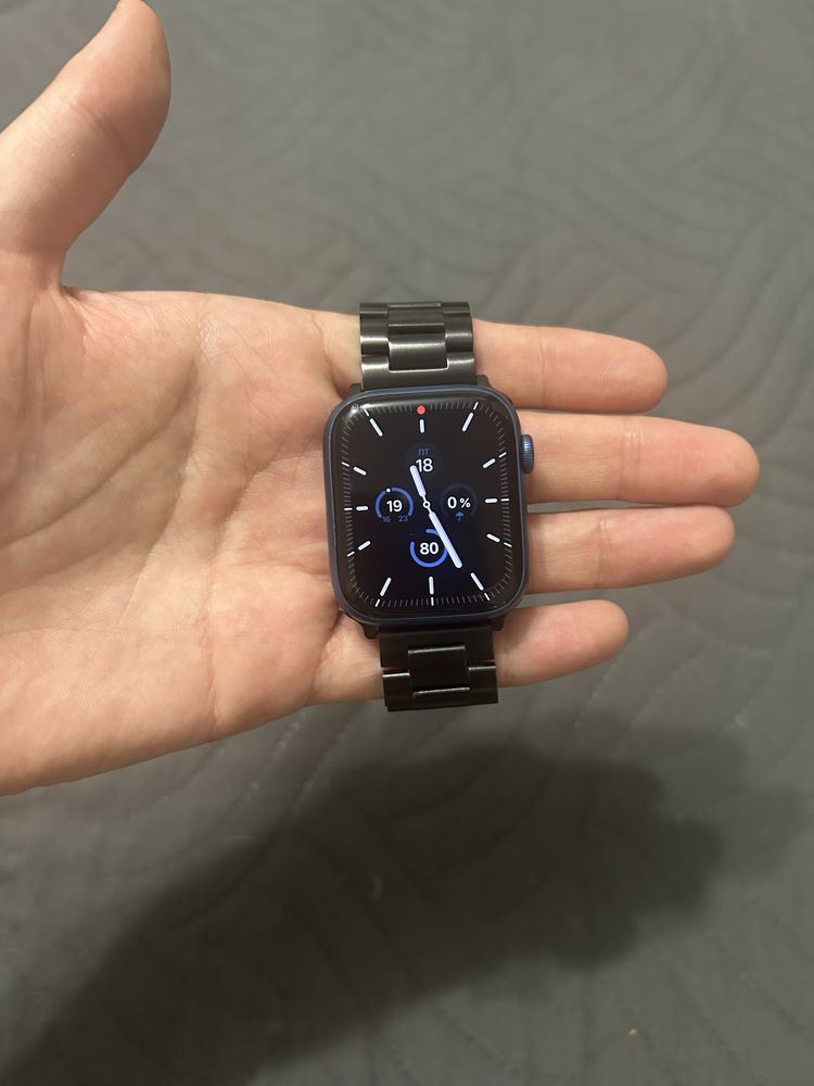 Apple watch series 7 45mm