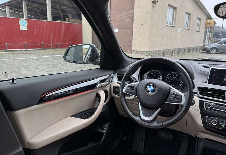BMW X1 2021 G кузов