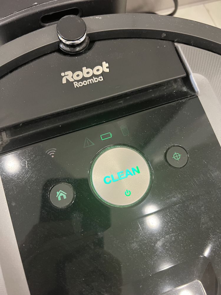 Продам Робот пилосос/пылесос iRobot Roomba