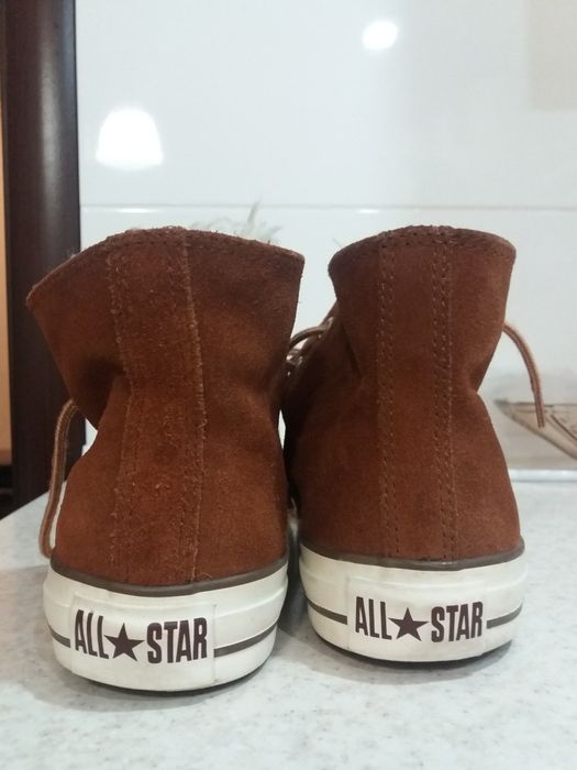 Замшевые демисезонные хайтопы Converse