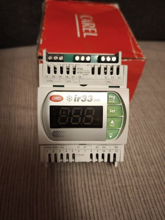Контроллер DN33F0EA00 CAREL