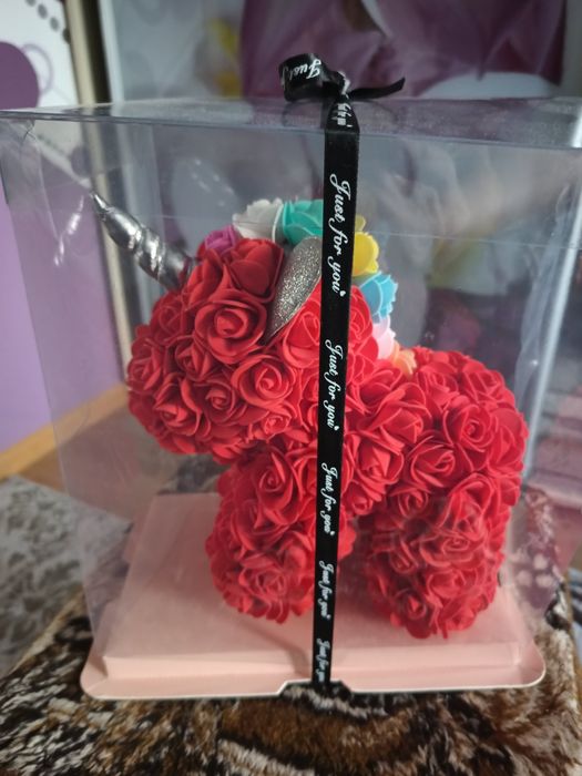 подарунки,іграшки,нові