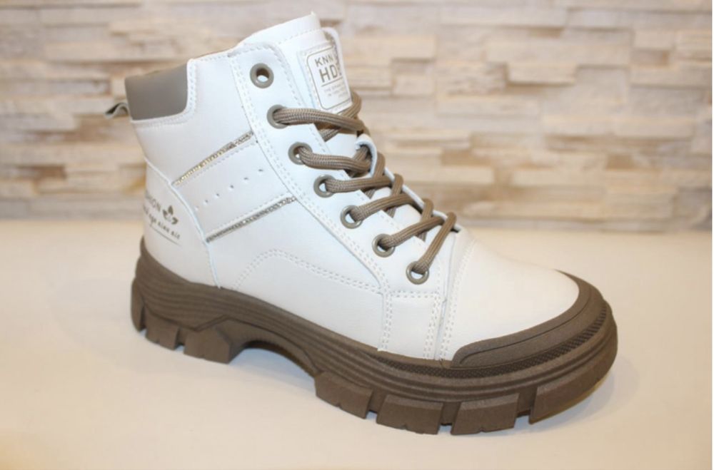 Черевики жіночі  Loretta С455 бежеві 40 25 см