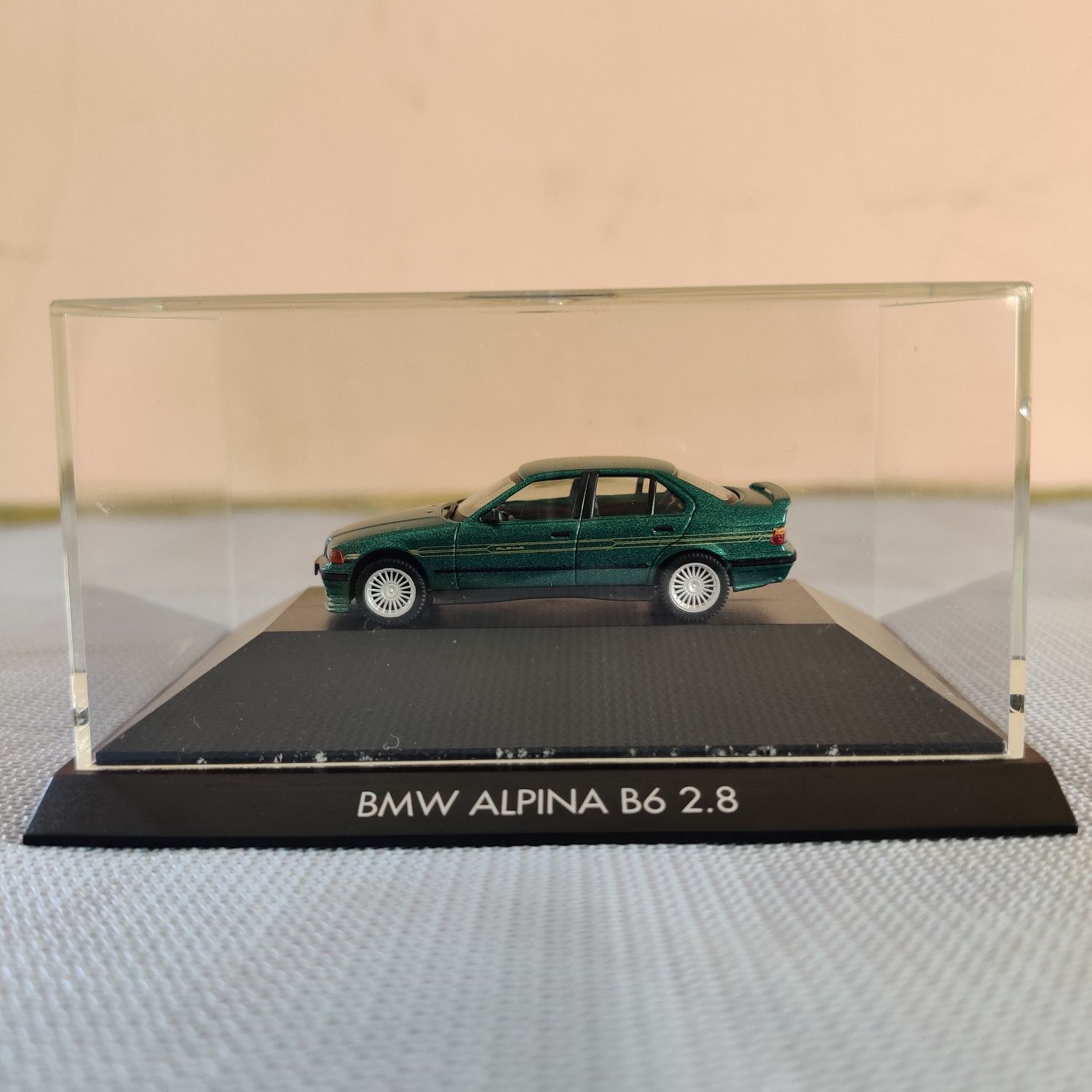 1:87 BMW Alpina B6 2.8 кузов Е36 – Herpa