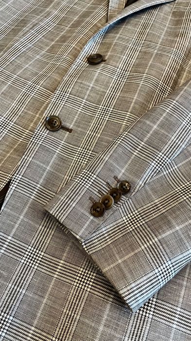 Marynarka Hugo Boss Roz. 52 nowa 2200 zł