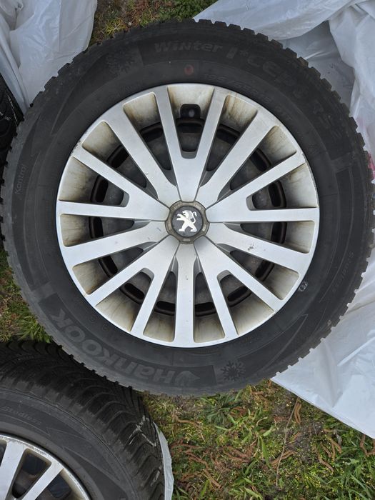 Koła zimowe 195/65/15 5x108 Peugeot |opony zimowe + stalówki + kołpaki