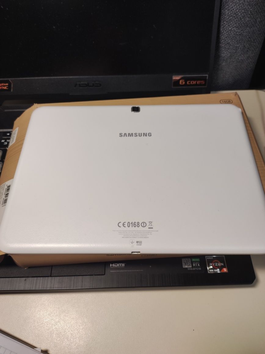 Samsung galaxy tab 4 SM-T531.