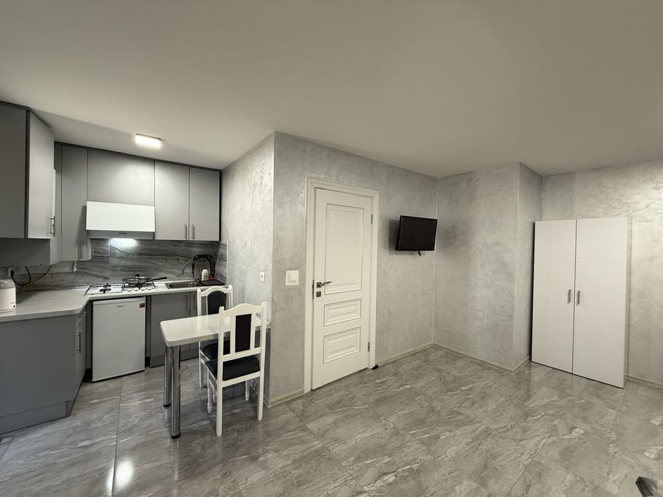 Оренда подобово апартаментів 1 поверх житло біля термалів