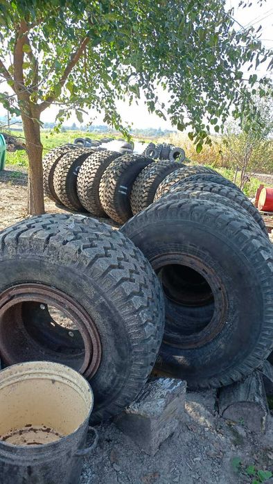 Колеса підбадьори на всюдихід  шини КФ-97 16,5 / 70 - 18