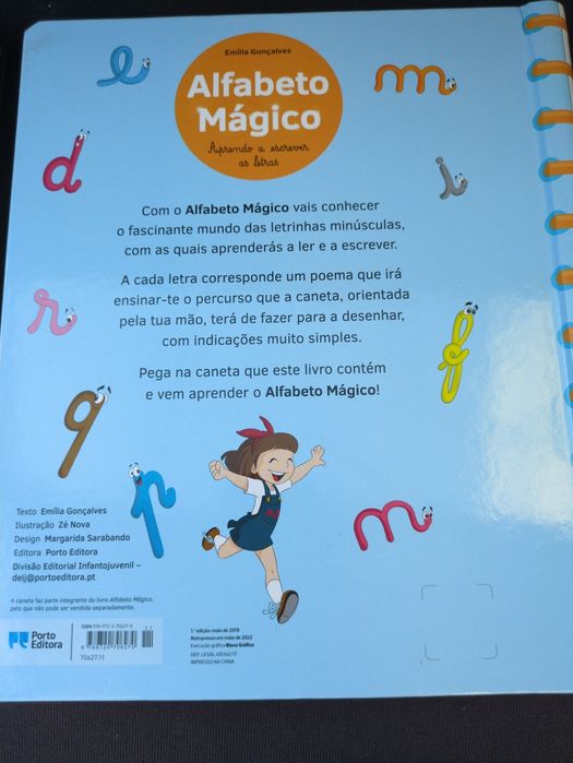 Alfabeto Mágico de Emília Gonçalvesc