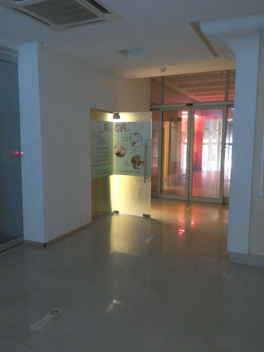 СДАМ! ИСТОРИЧЕСКИЙ ЦЕНТР. Фасадный офис в  Бизнес Центре.