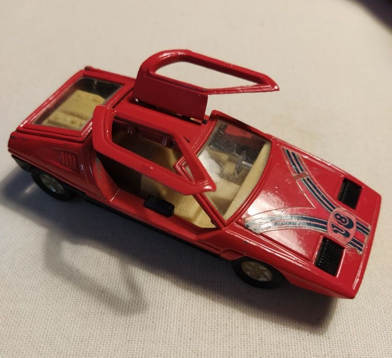 carros miniatura