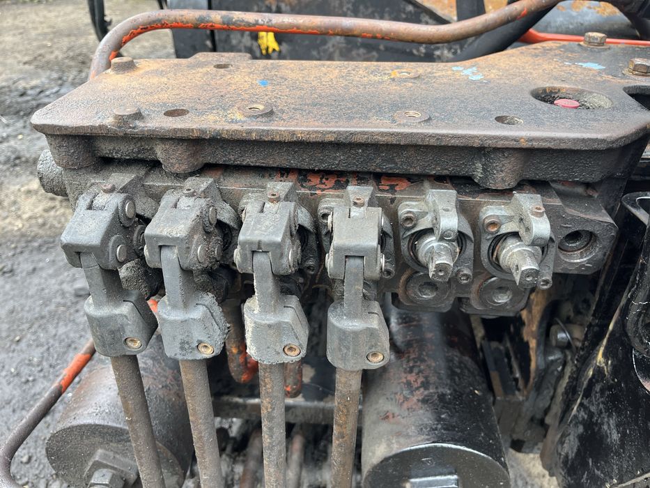 Коан маніпулятор Hiab 260    Palfinger Atlas Fassi Pm