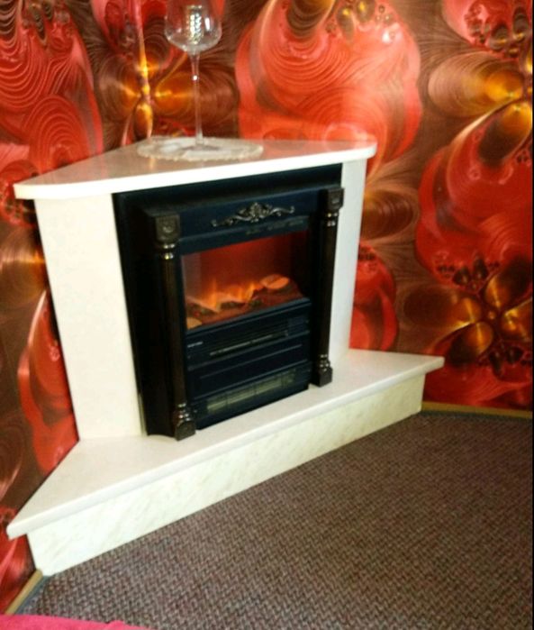 Здається  невеликий  будинок  Олександрівський район можна військовим