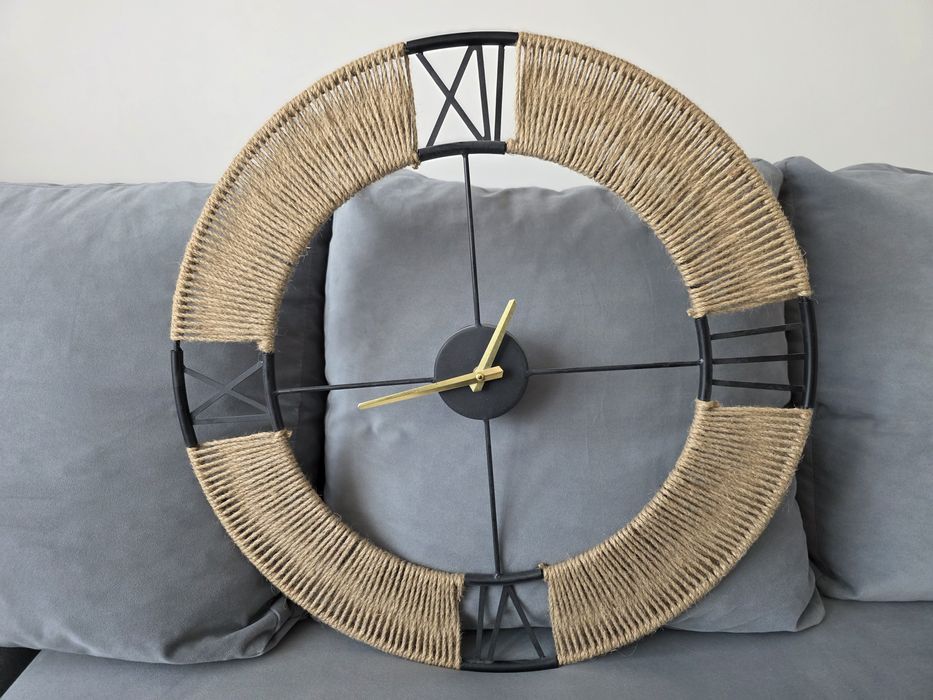 Zegar ścienny  średnica 54 cm
