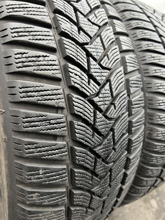 Шини 215/55 R16 пара Dunlop 2022р, зима 7 мм