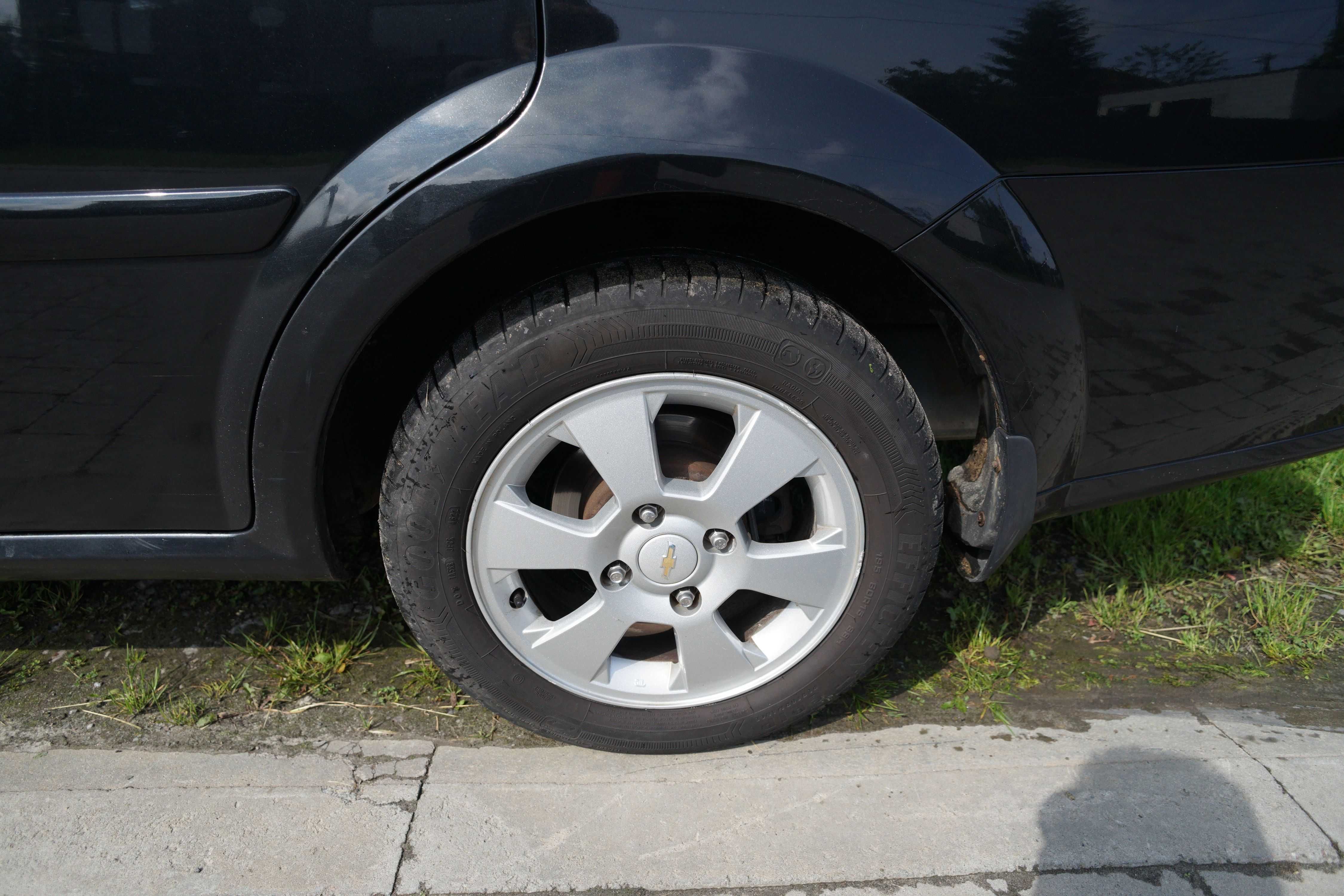 Chevrolet Lacetti 1.8 універсал