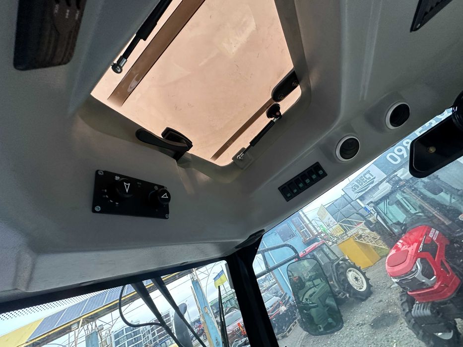 Китайський трактор/мінітрактор з кабіною HORST R 504 CCU!50к.с.!4х4!