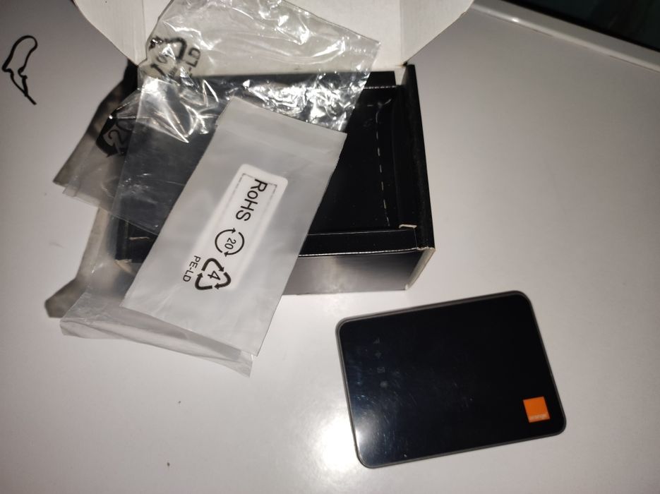 Router / modem, mobilny LTE ALCATEL Airbox 2