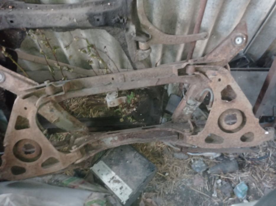 Бак для Пежо 605 Peugot 605