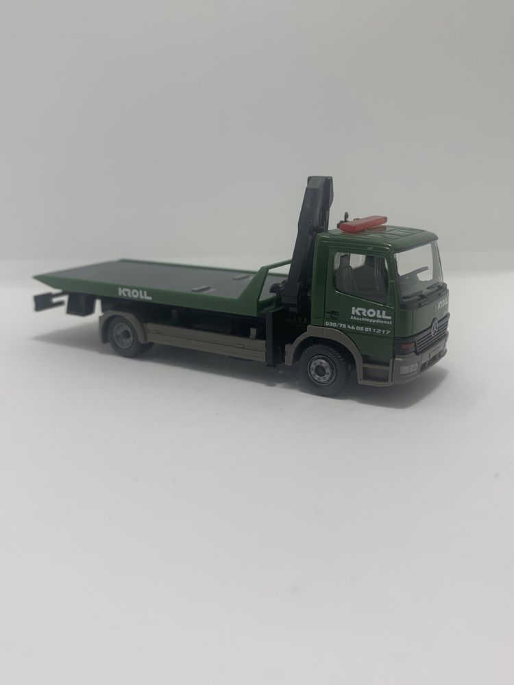 Mercedes Atego da Wiking escala 1/87