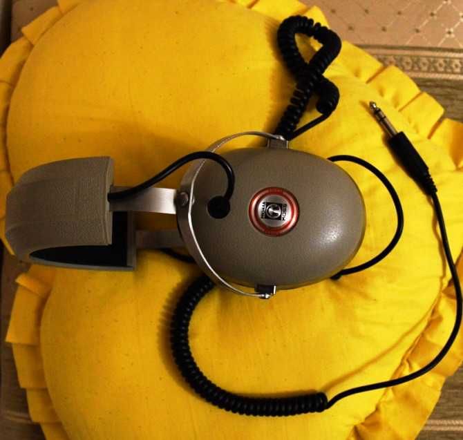 Продам винтажные наушники KOSS PRO 4AA