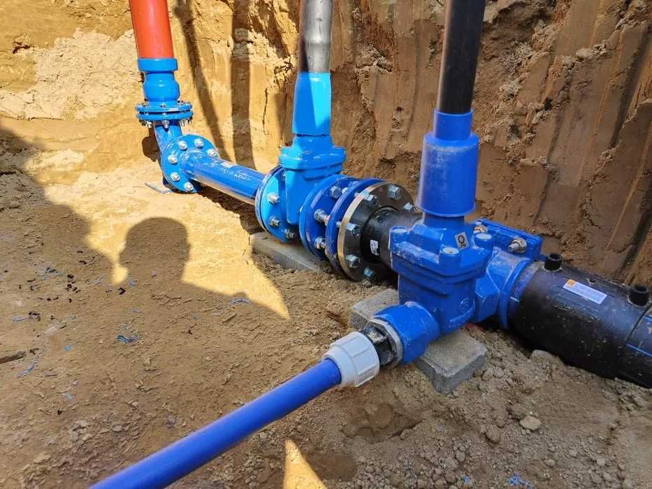 Sieci wodociągowe, kanalizacyjne, przyłącza, odwodnienia, szamba