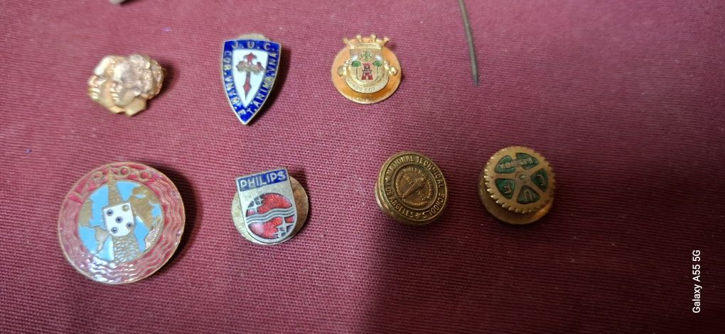 Lote de vários pin's