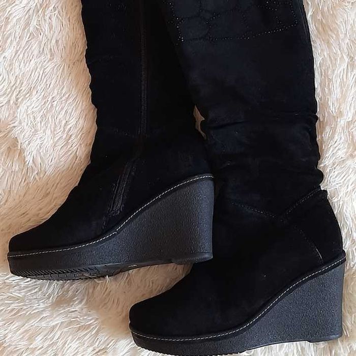 Женские  сапоги из натуральной замши на цигейке р.38