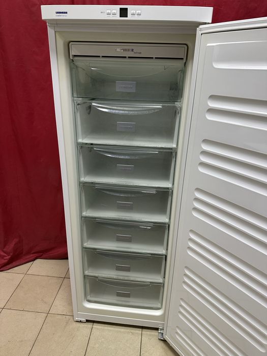 Морозильная камера Liebheer GN 2723