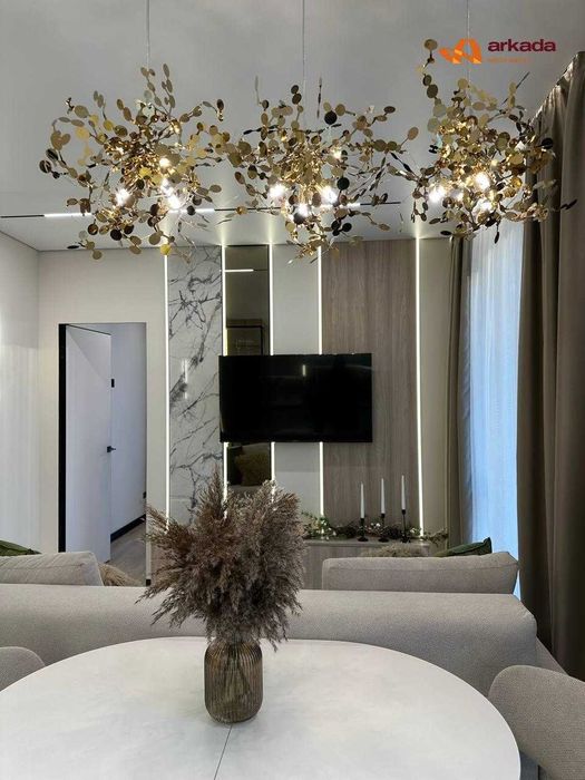 Продаю стильну 3 кімнатну квартиру в районі Озера з власною терасою!