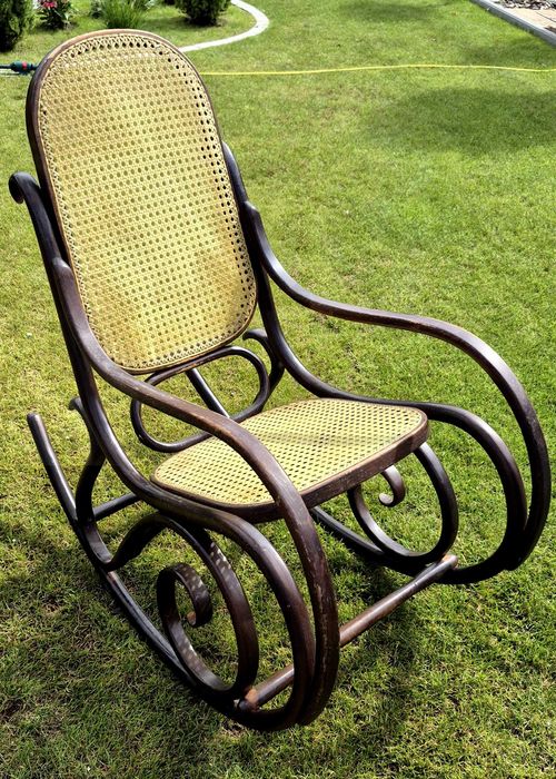 Fotel bujany retro