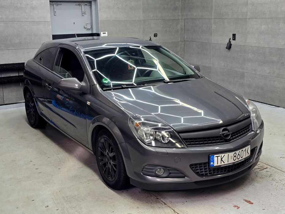Opel Astra Opel Astra H GTC – 1.8 16V 140KM – SPORT/ IDS+/ Zadbany /KeyLess Go