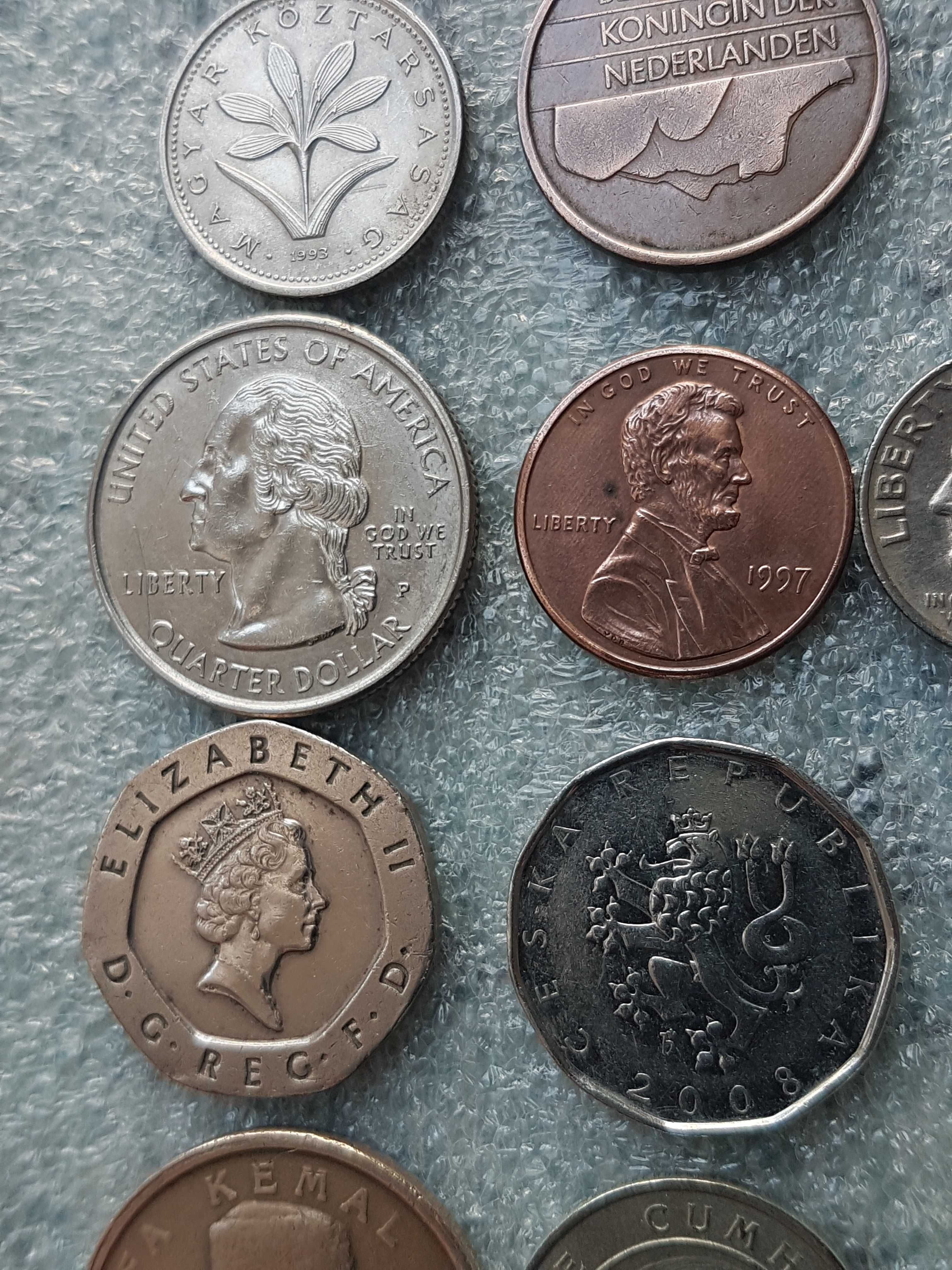 zestaw monet z różnych krajów=16 st