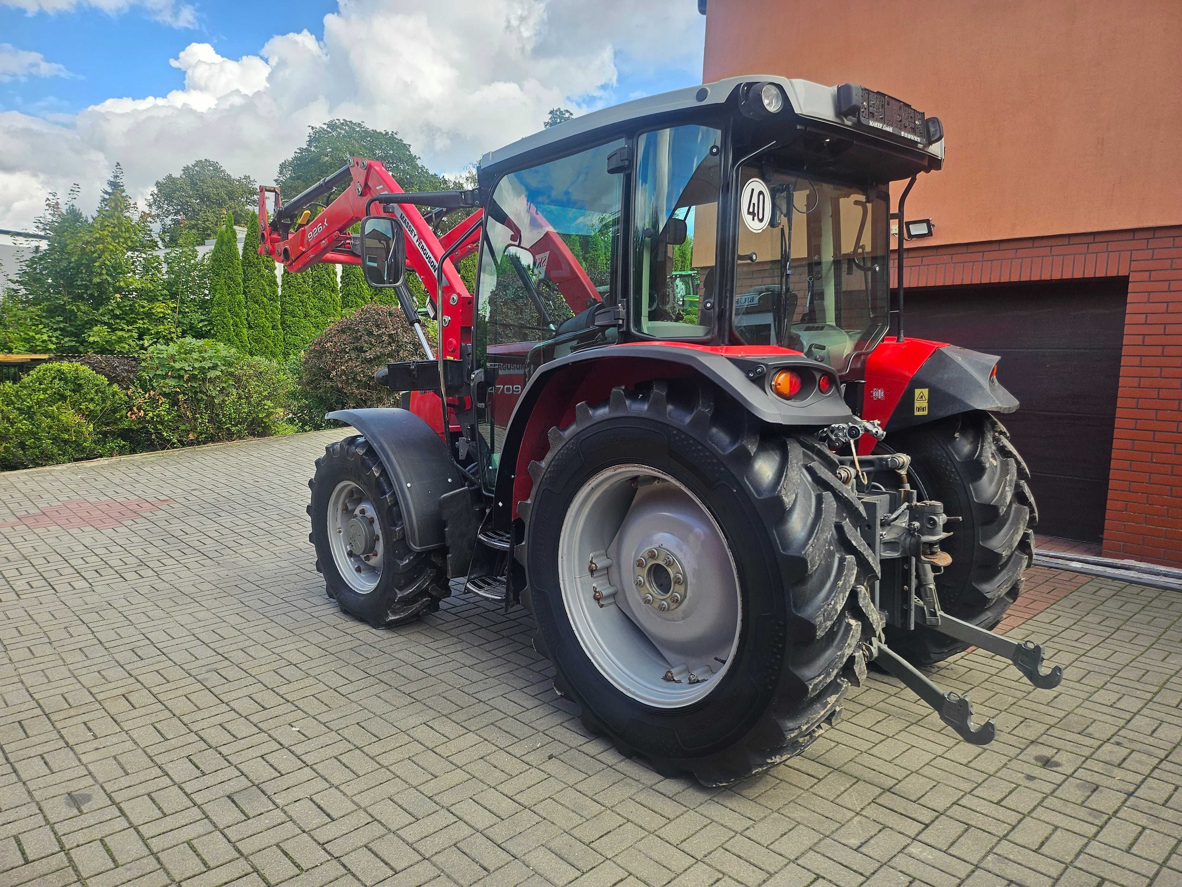 Massey Ferguson 4709 plus Ładowacz Czołowy MF926X z Niemiec Pneumatyka