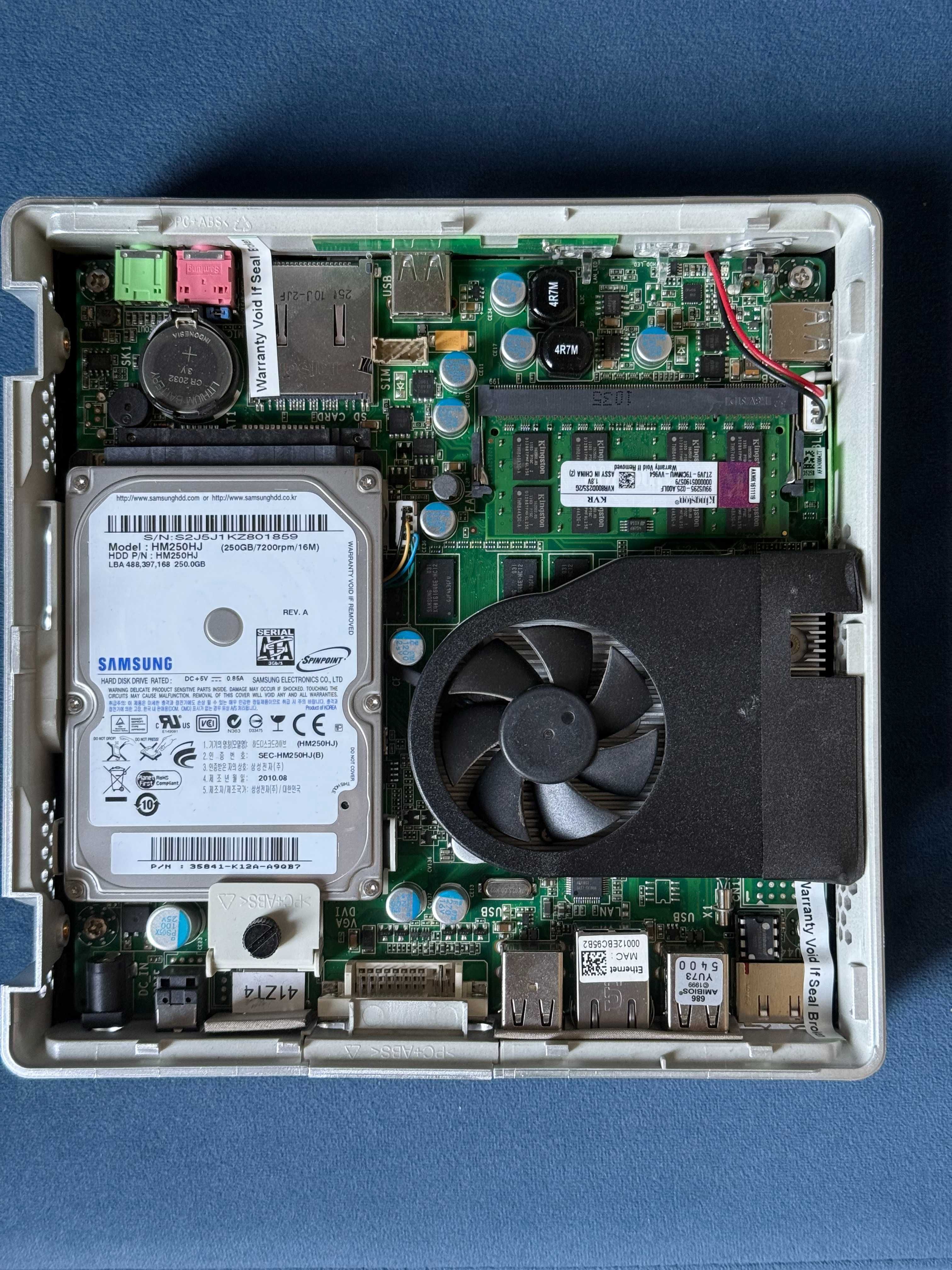 Komputer ZOTAC Mini PC (Intel Atom D510, 2GB RAM, 250GB HDD)