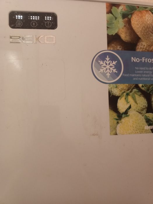 морозильна камера Беко