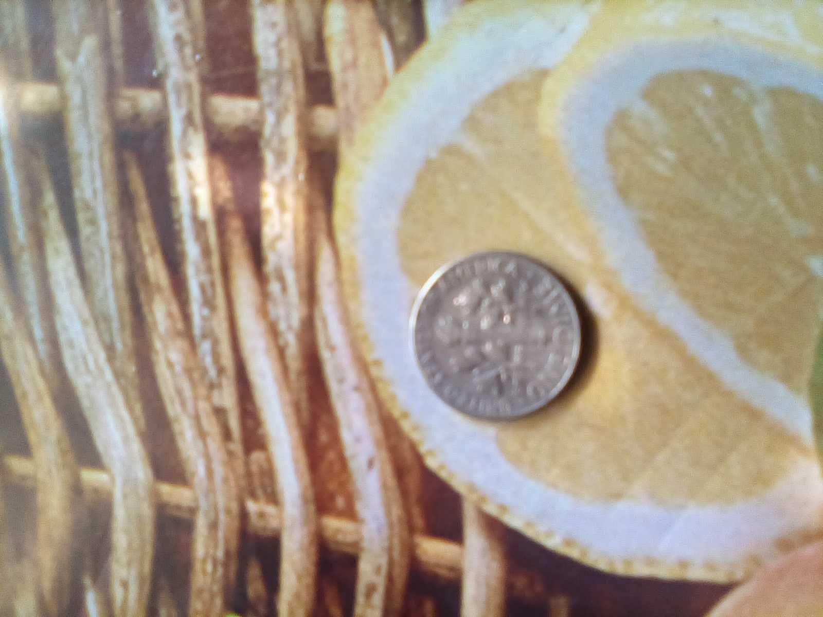 МонетаLIBERTI ONE DIME 1979 года