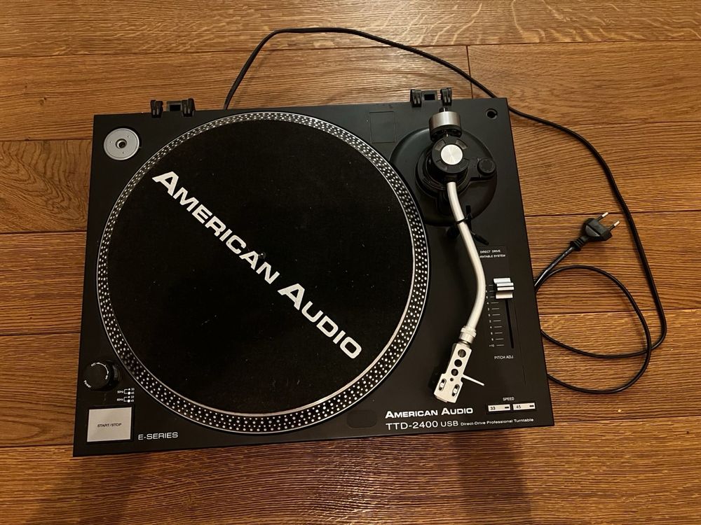 Gramofon Audio Technica TTD2400 USB