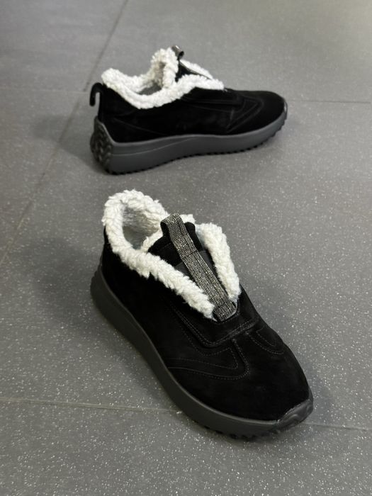 Кросівки жіночі утеплені