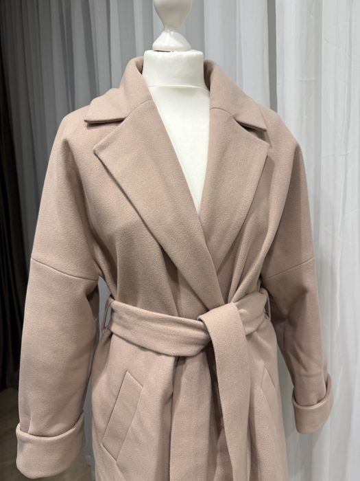 Кошемировое пальто пудрового цвета