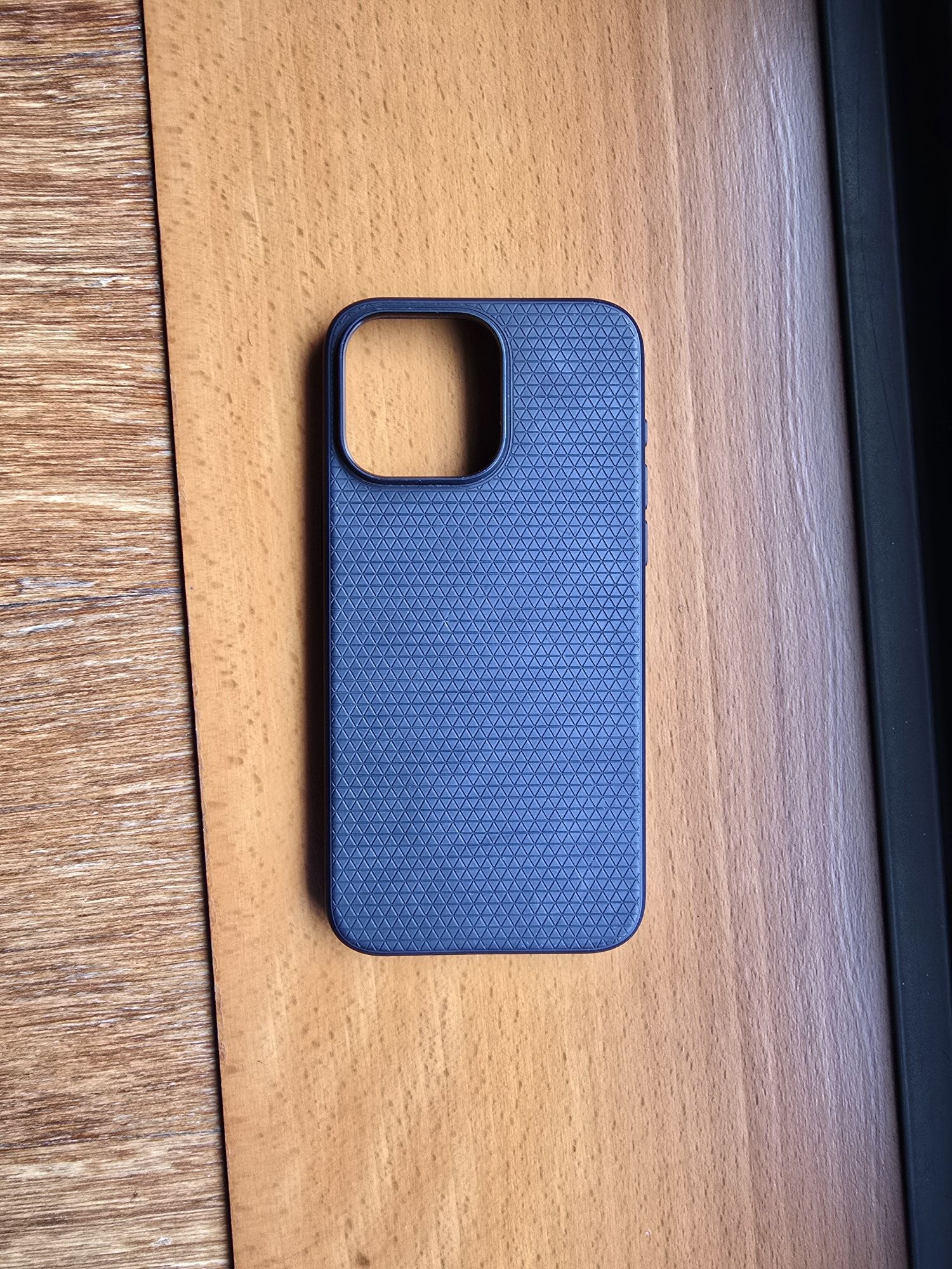 Capa Spigen iphone 15 pro max