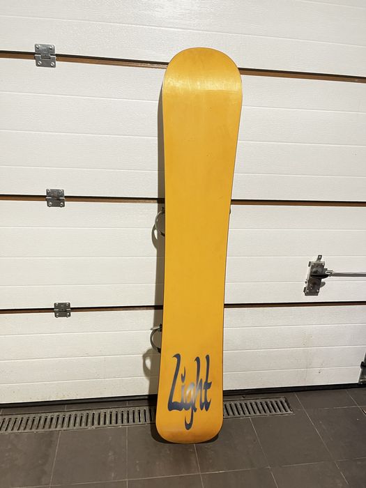 Deska snowbordowa light z smokiem