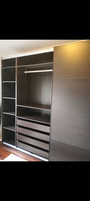 Roupeiro PAX / Closet IKEA como Novo