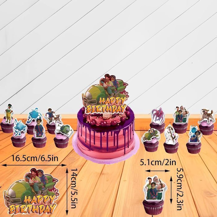 Toppery na Tort babeczki Dziwny Świat  13szt