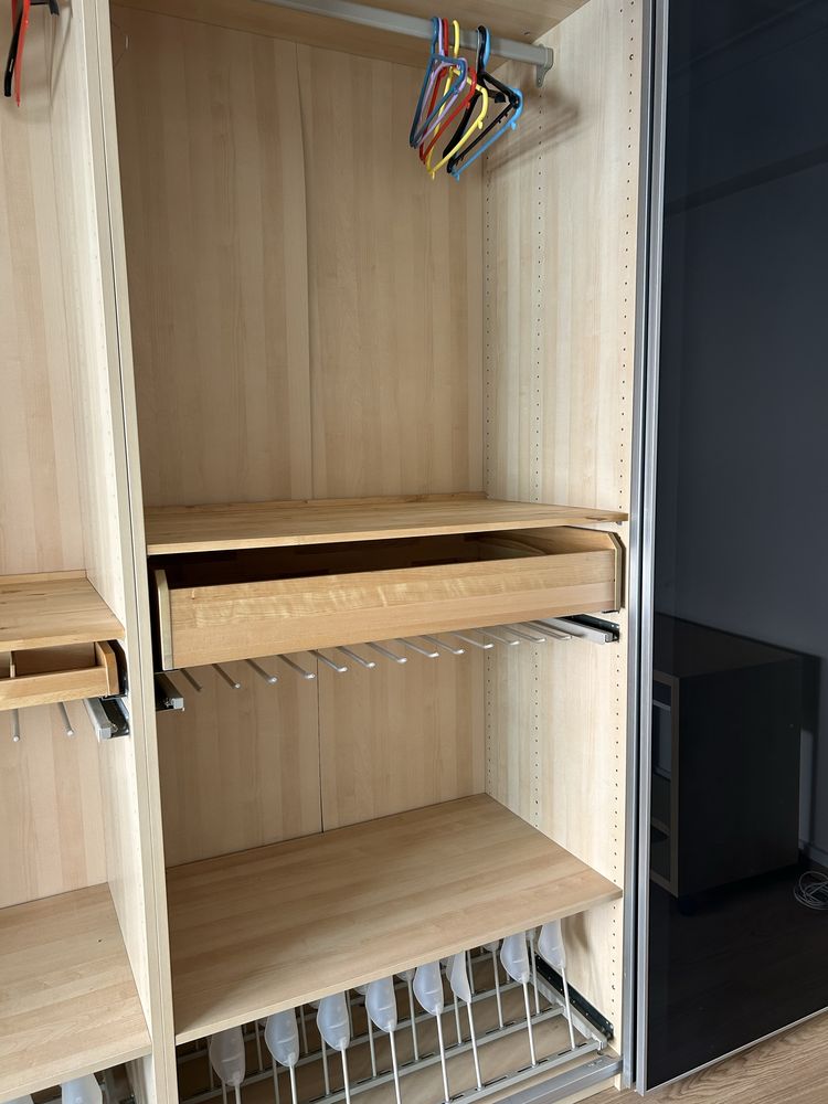 2 Roupeiros IKEA